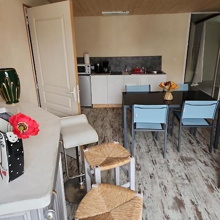 Bed and Breakfast Au Balaway Louey Esterno foto