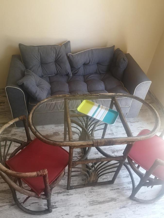 Bed and Breakfast Au Balaway Louey Esterno foto